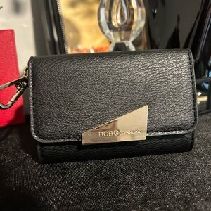 BCBG generation leather compacted wallet